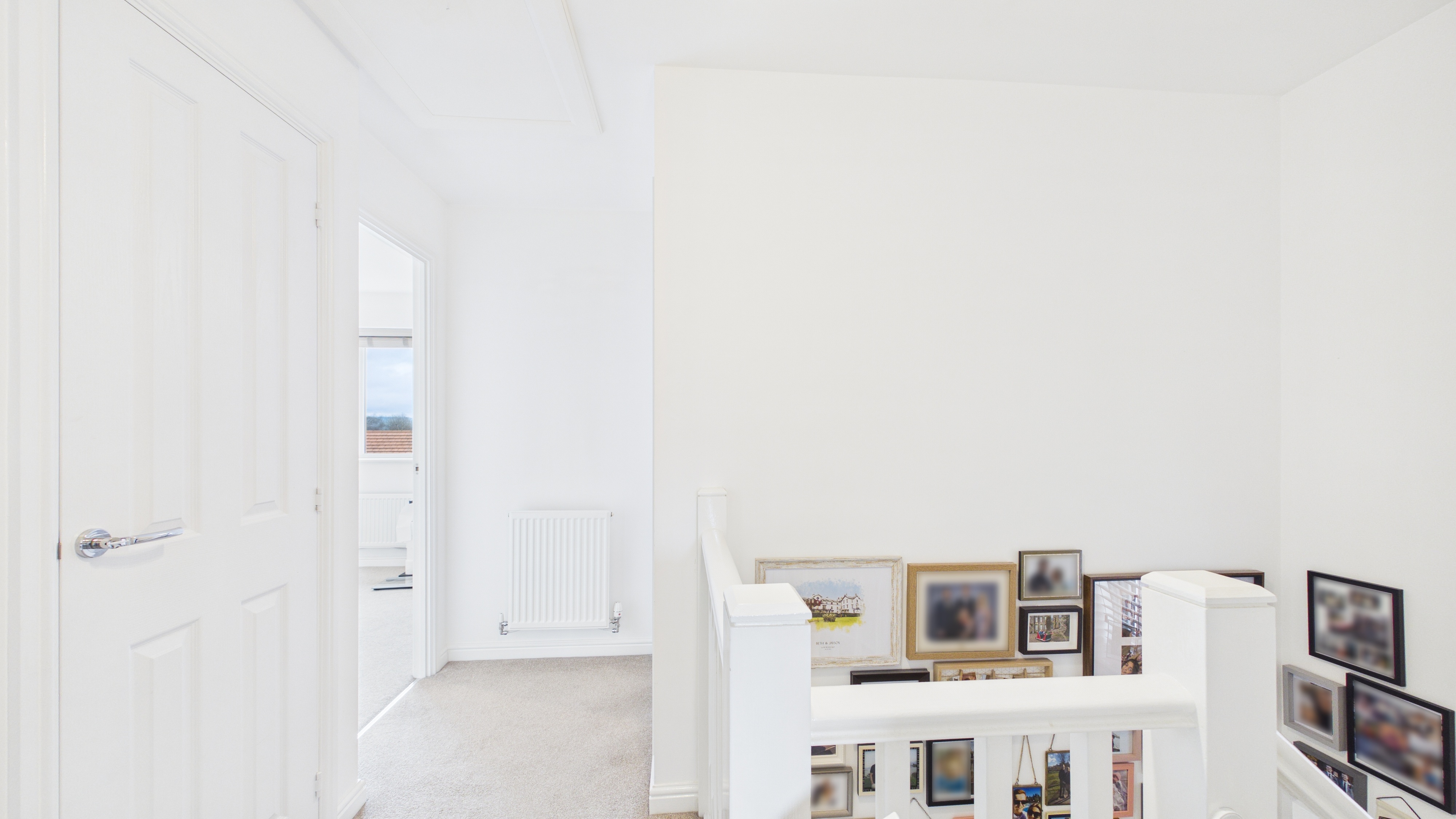 Image 11 - Landing (1)