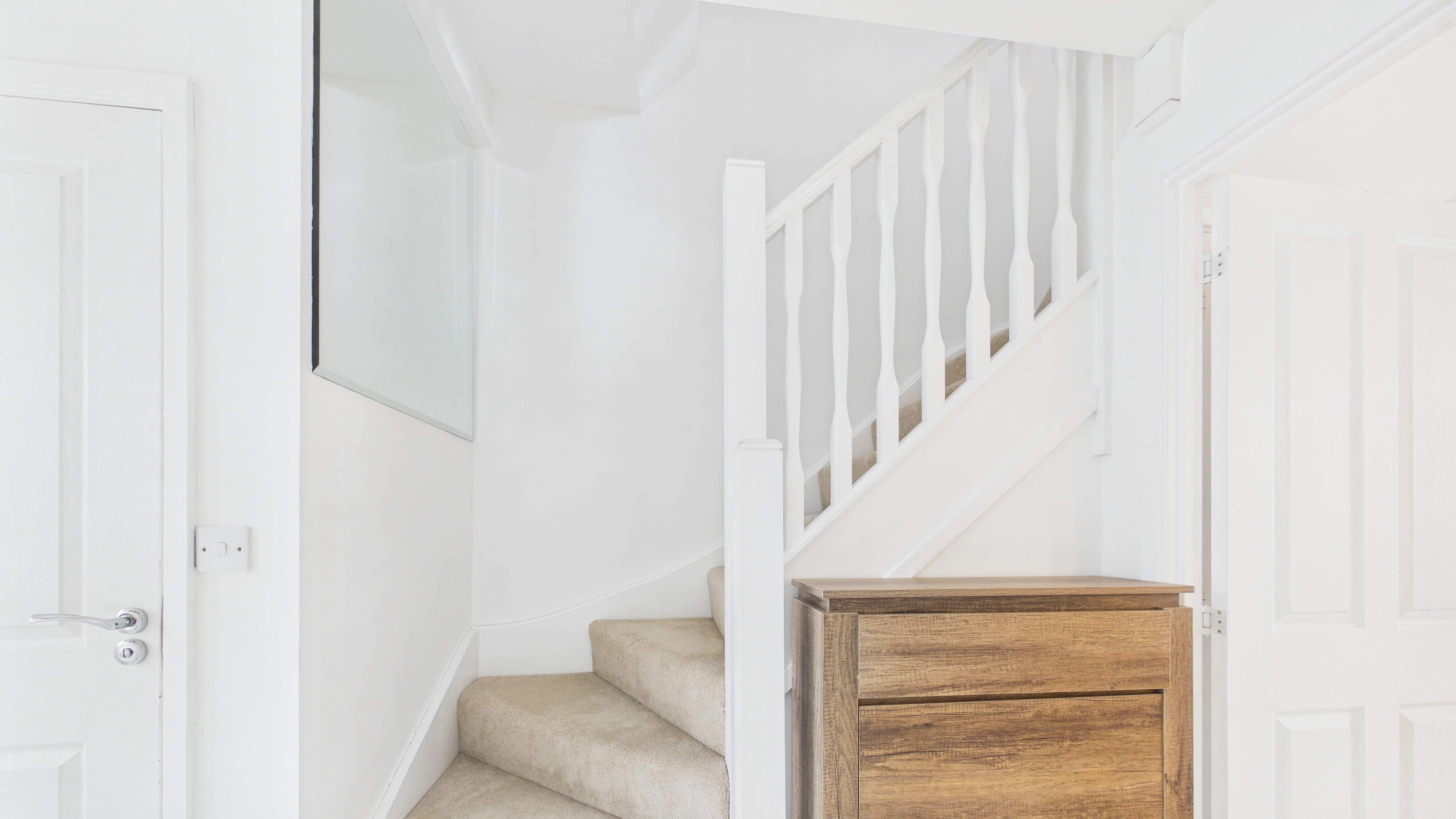 Image 12 - Staircase (1)