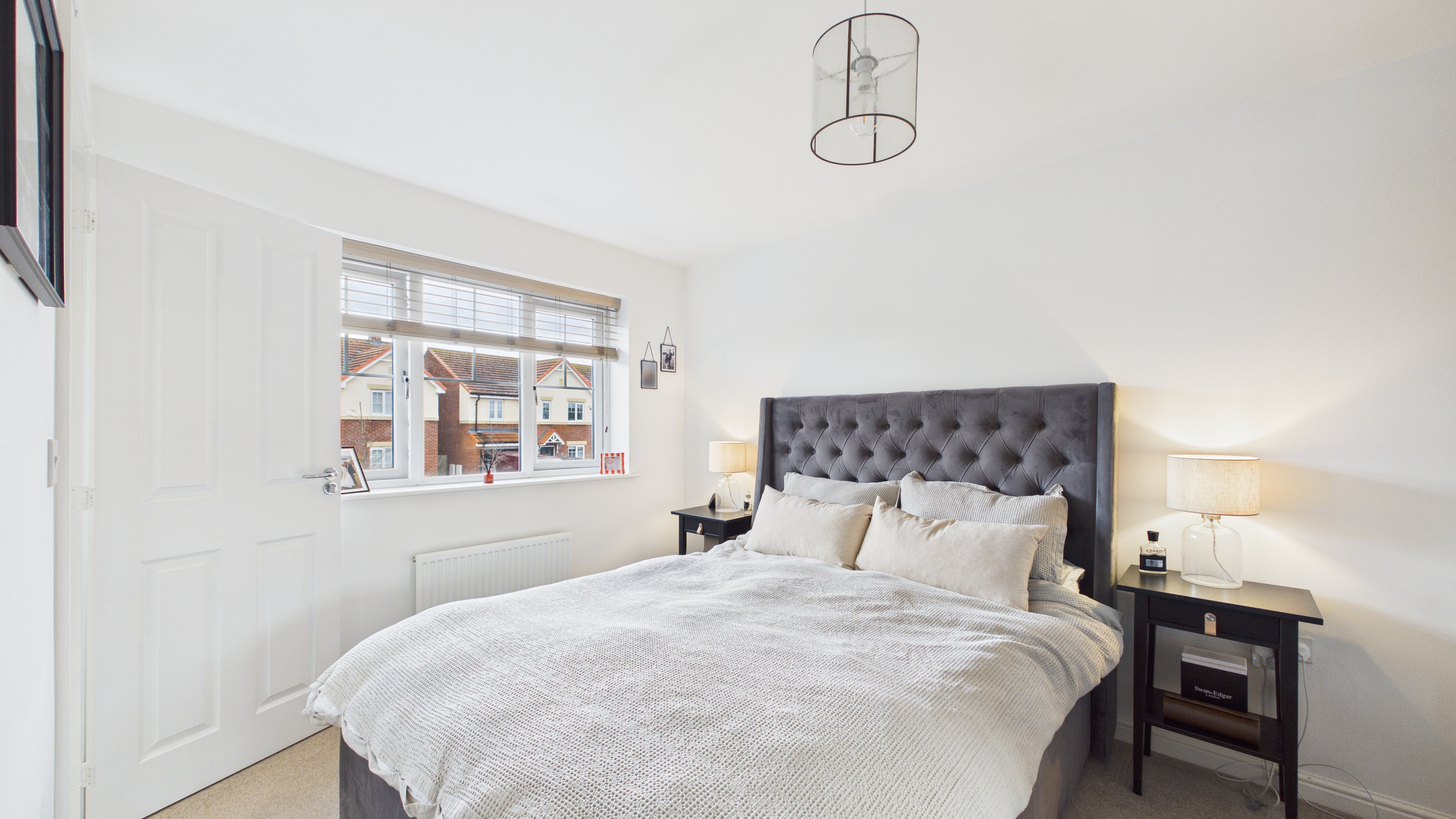 Image 14 - Bedroom (1)