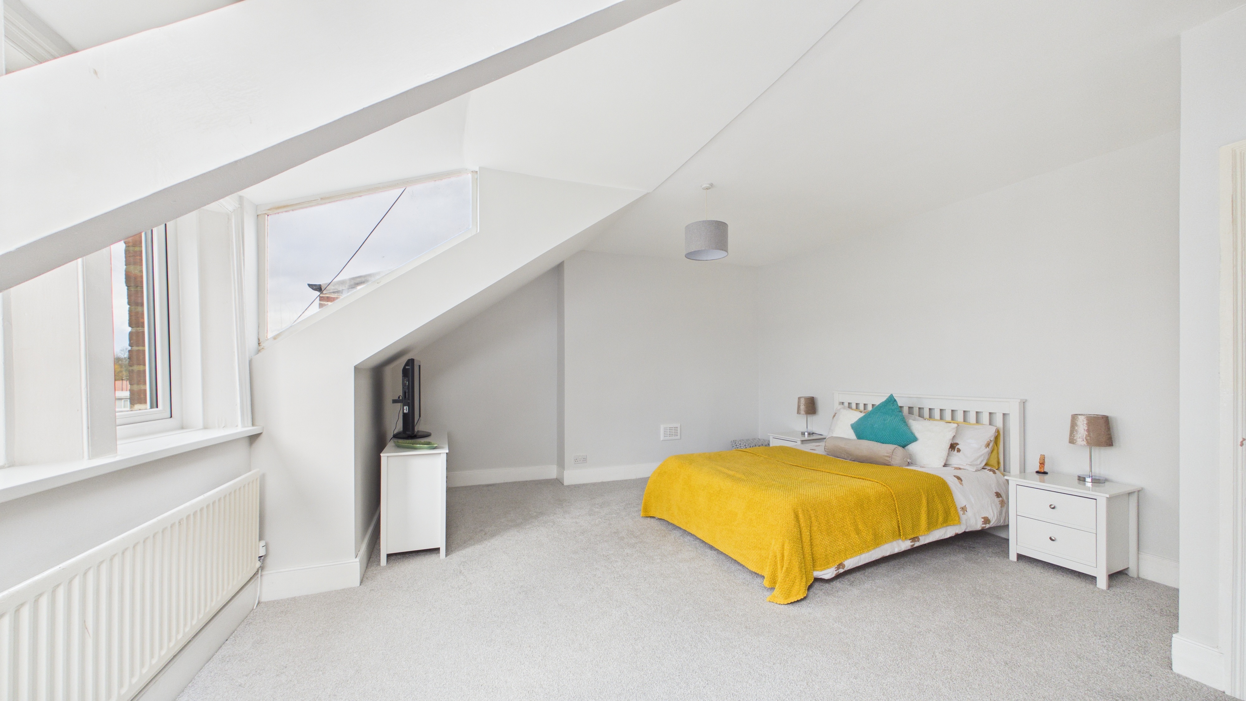 Image 10 - Master Bedroom (1)