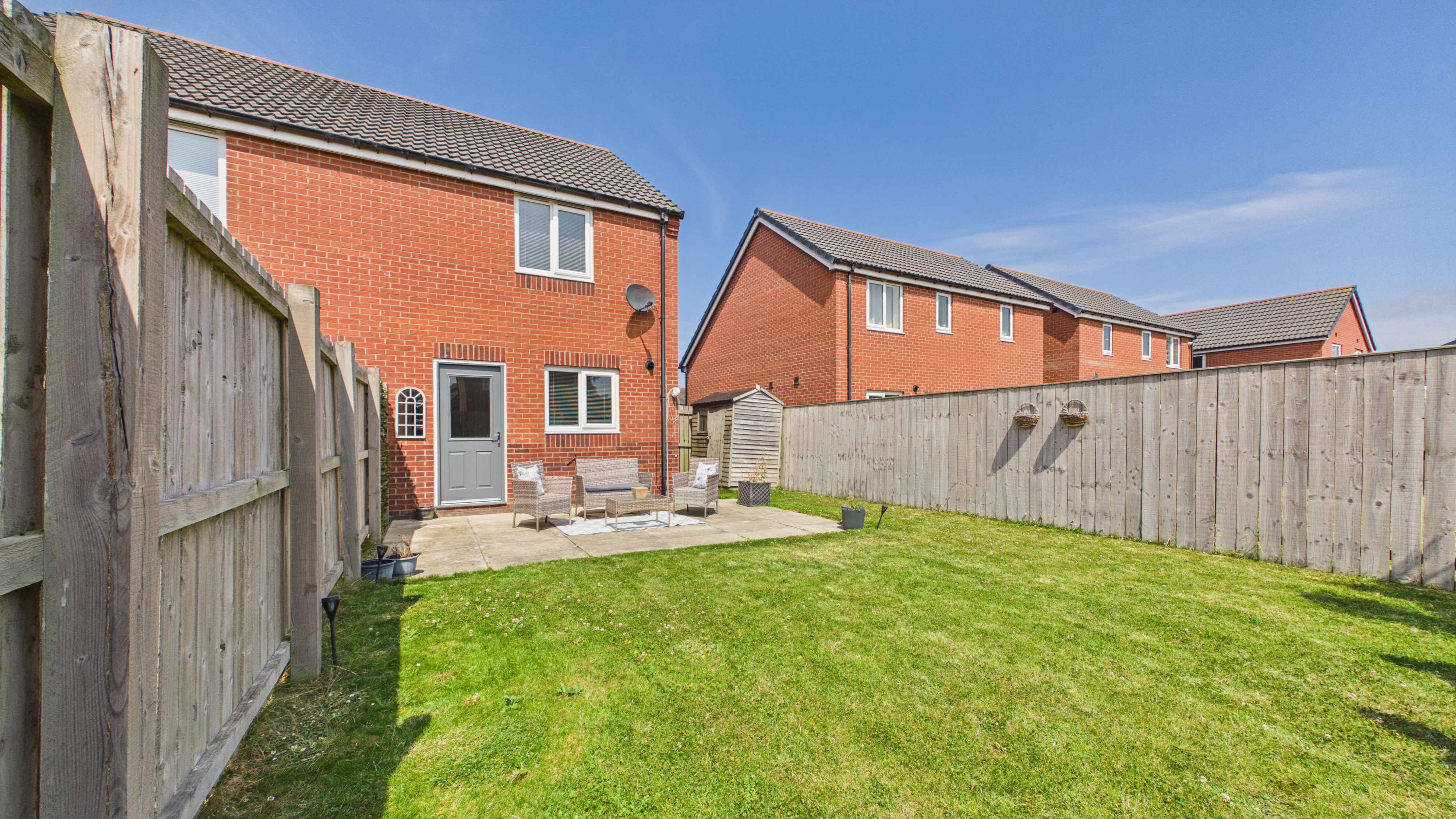 Image 19 - Back Garden (2)