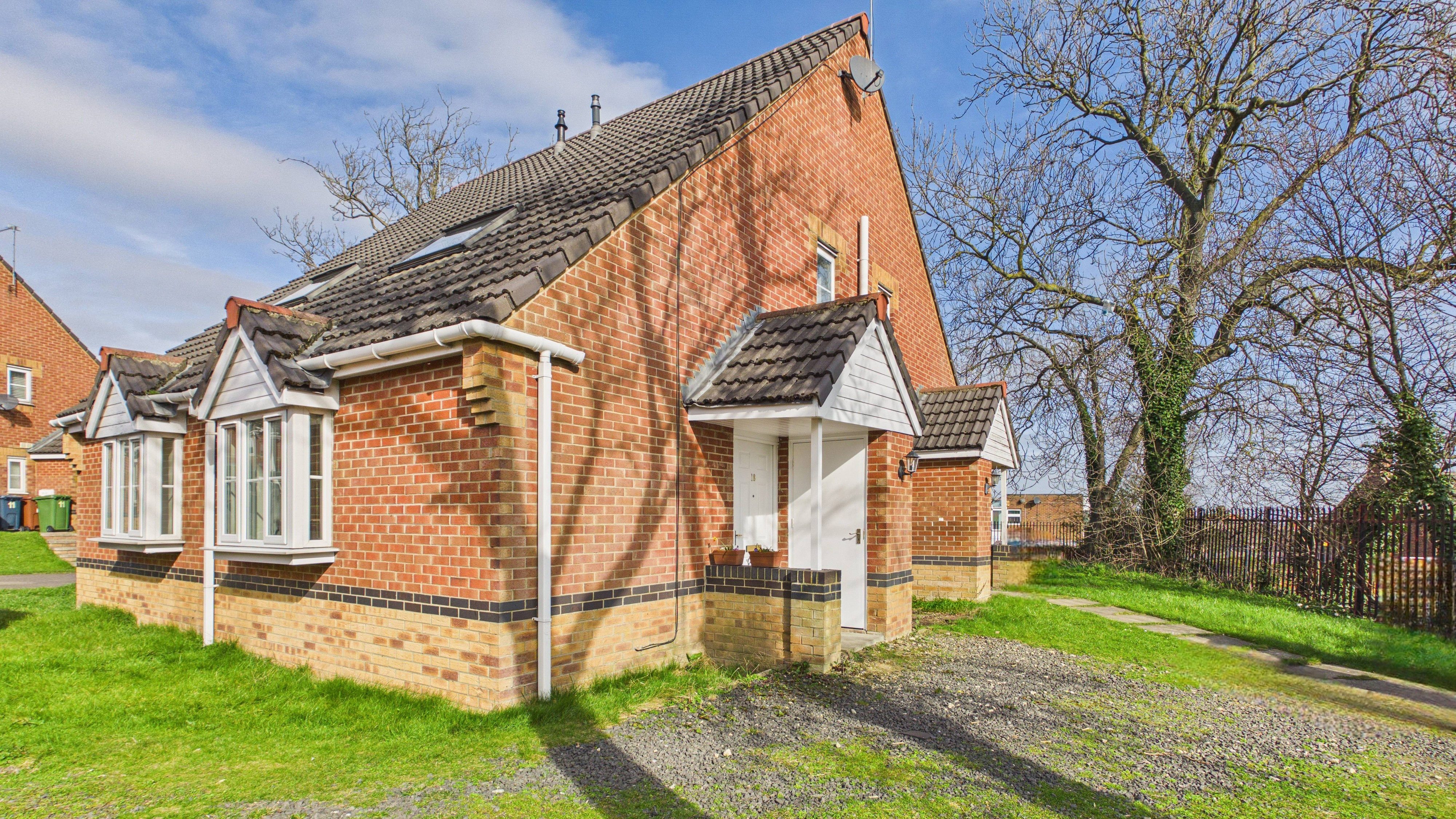 Exterior Front (1)