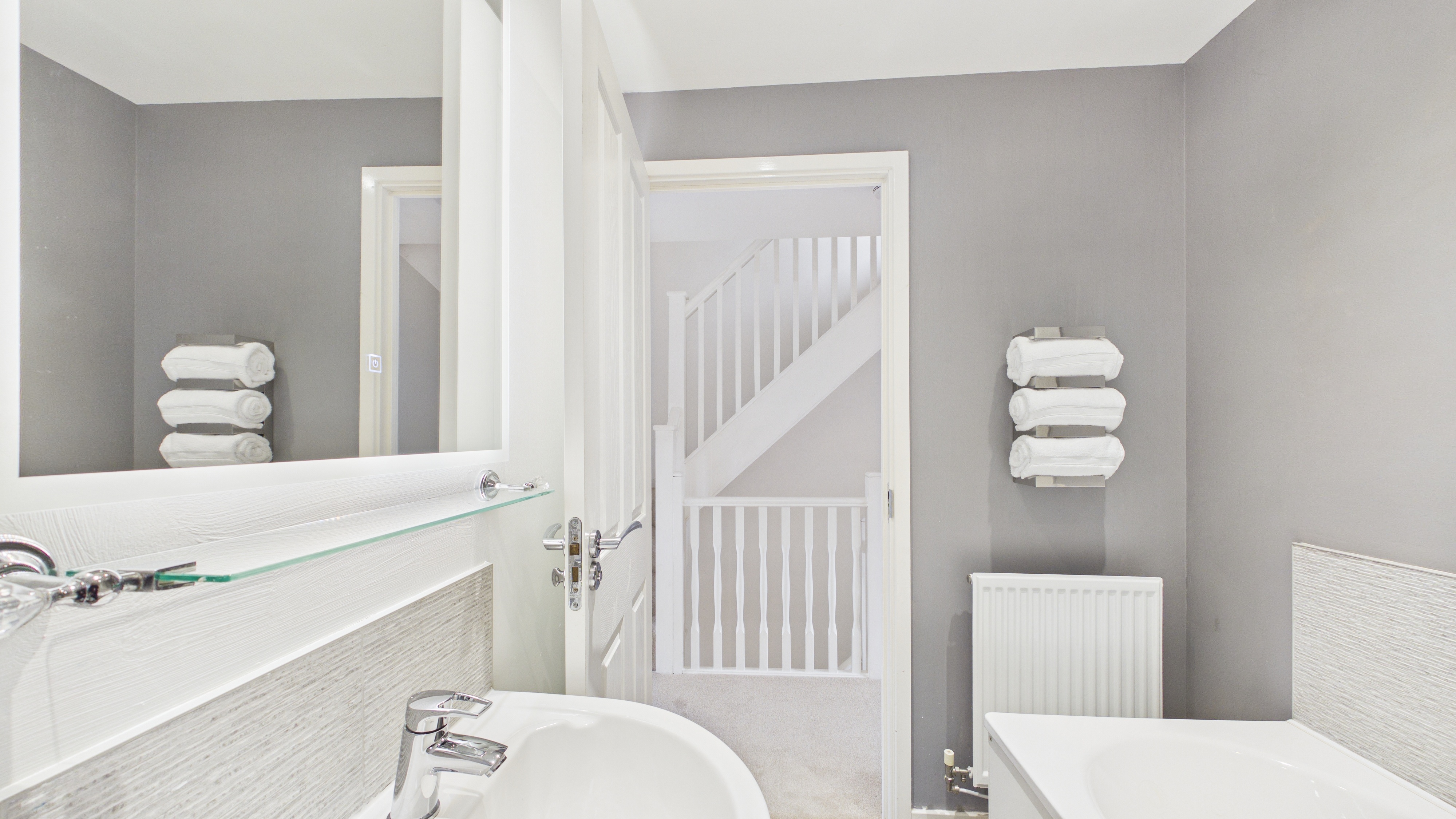 Image 20 - Family Bathroom (2)