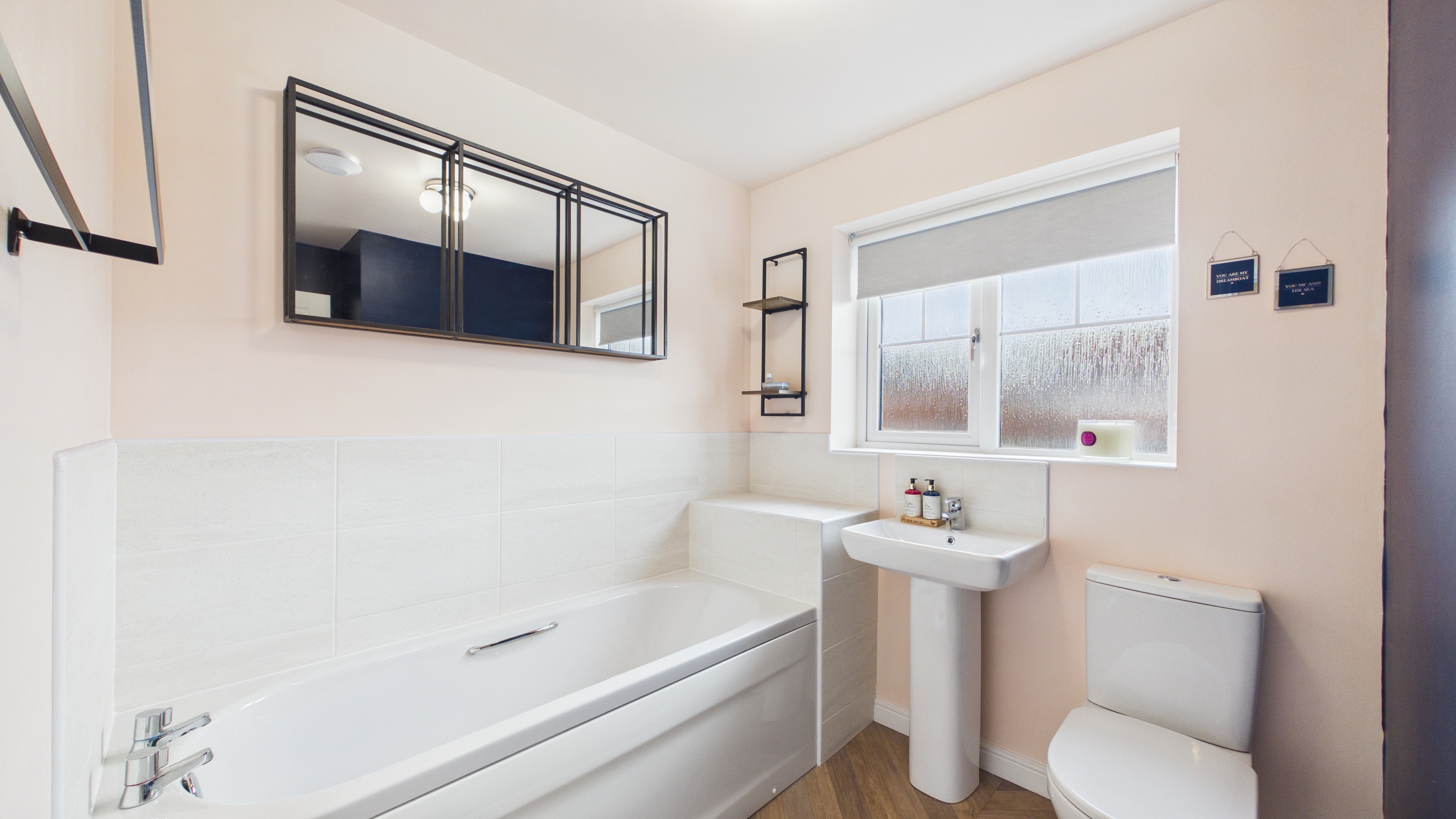 Image 21 - Bathroom (1)