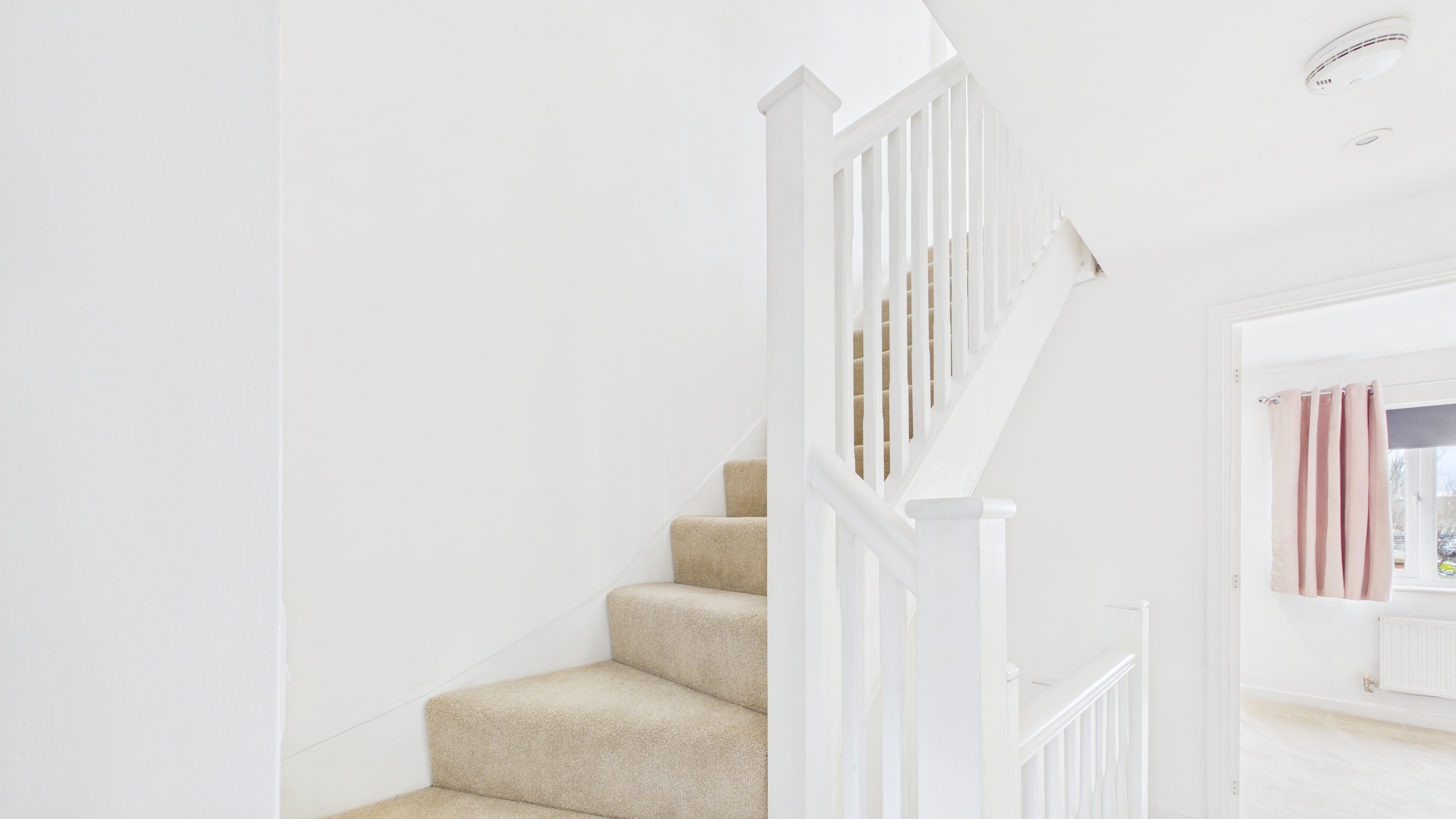 Image 21 - Staircase (2)