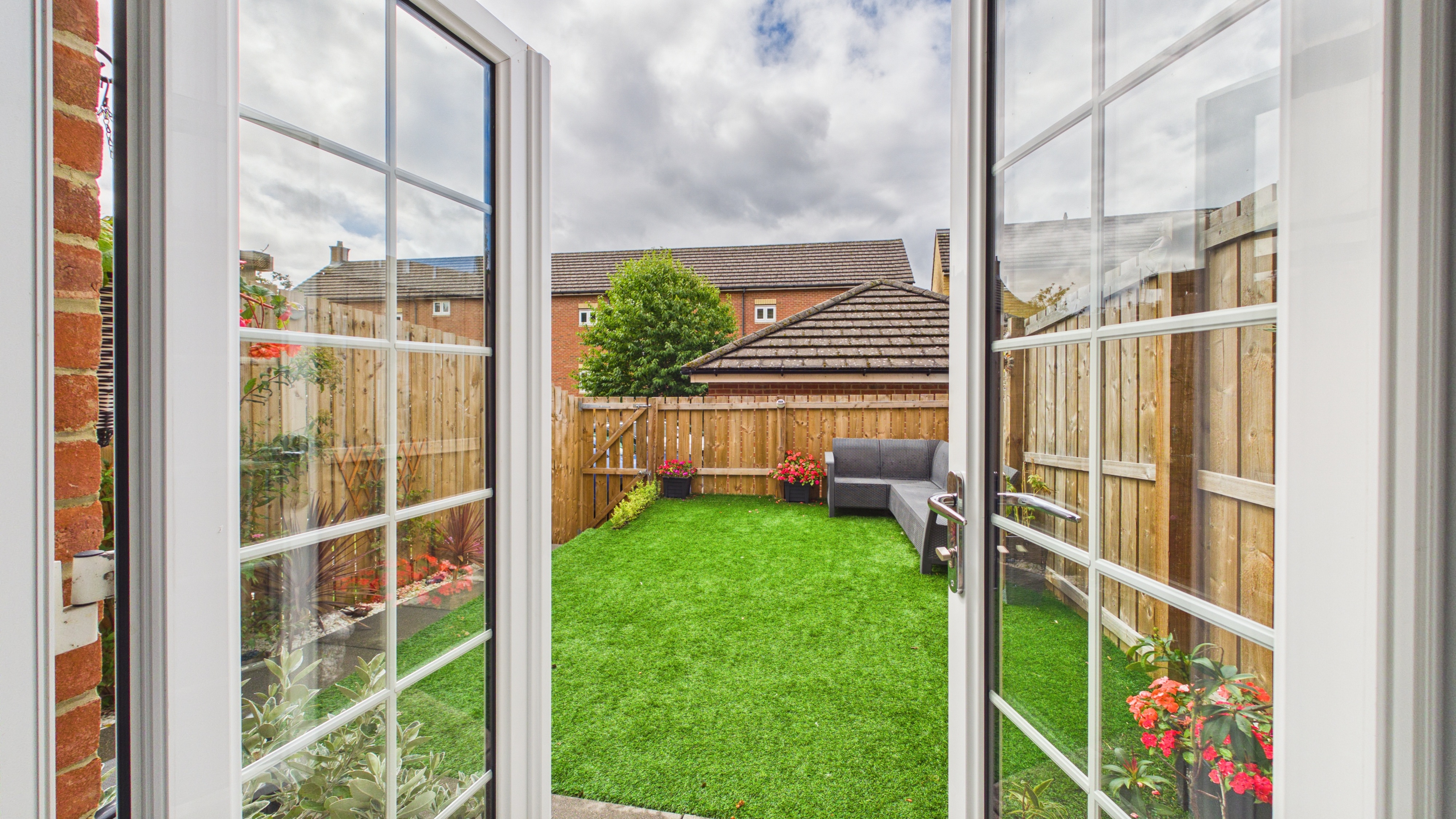 Image 8 - Rear Garden (2)