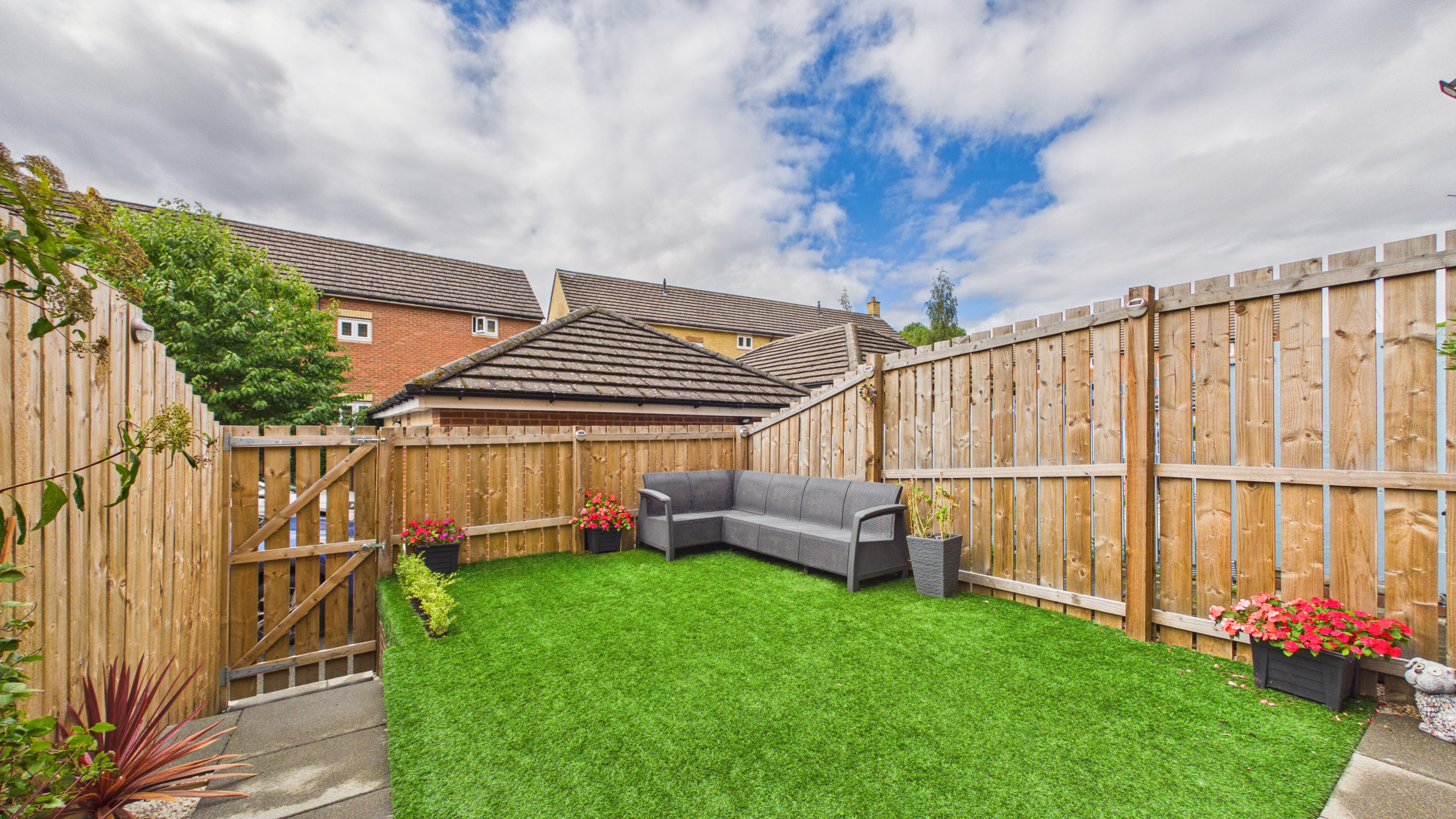 Image 3 - Rear Garden (3)