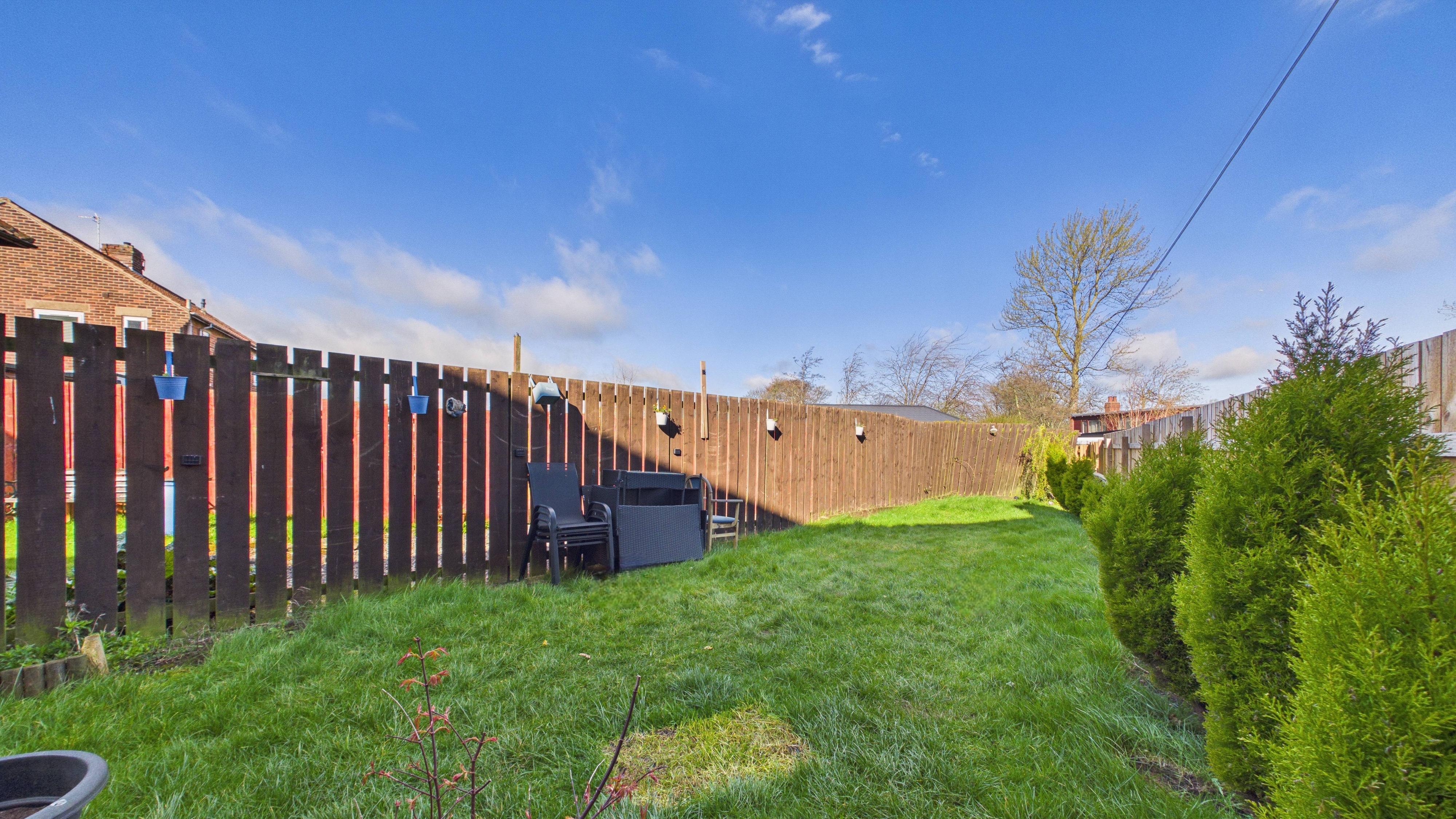 Image 25 - Back Garden (2)