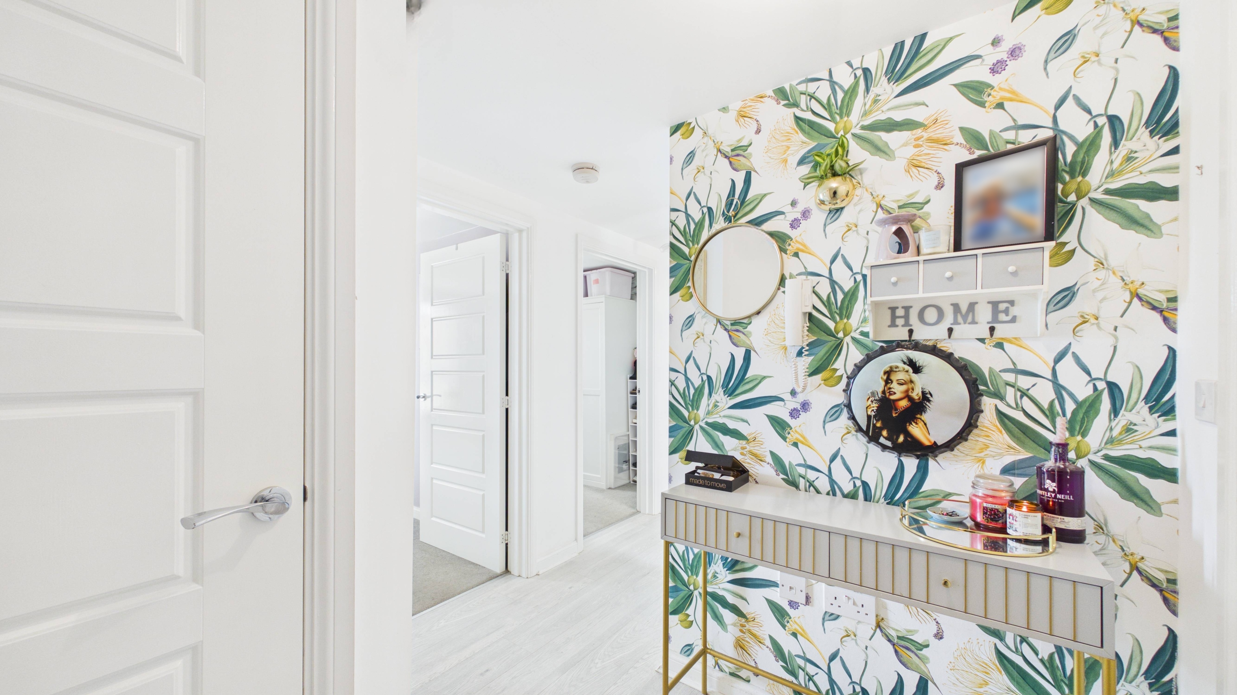 Image 3 - Entrance Hallway