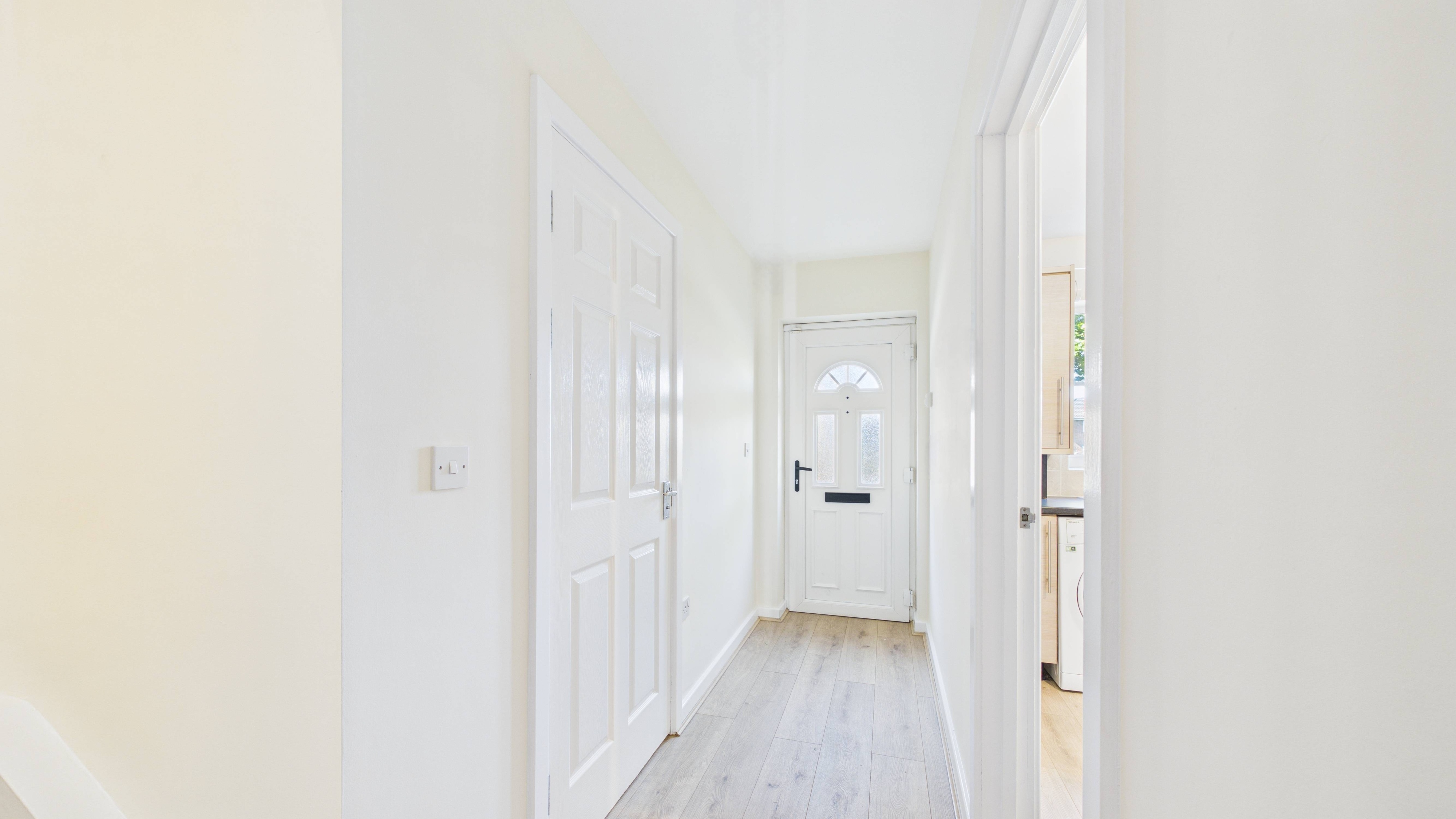 Image 3 - Entrance Hallway (2)