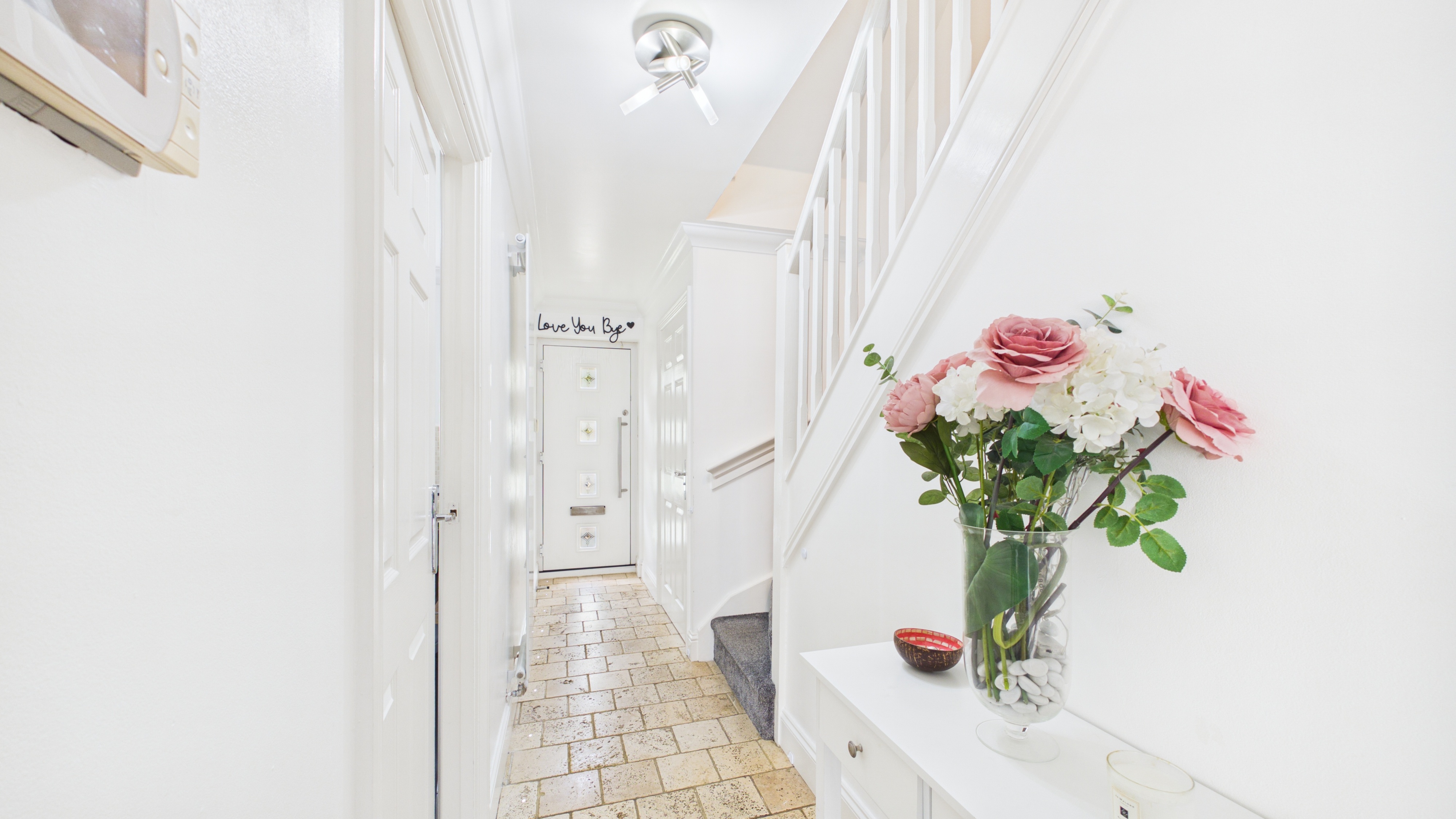 Image 4 - Entrance Hallway (1)