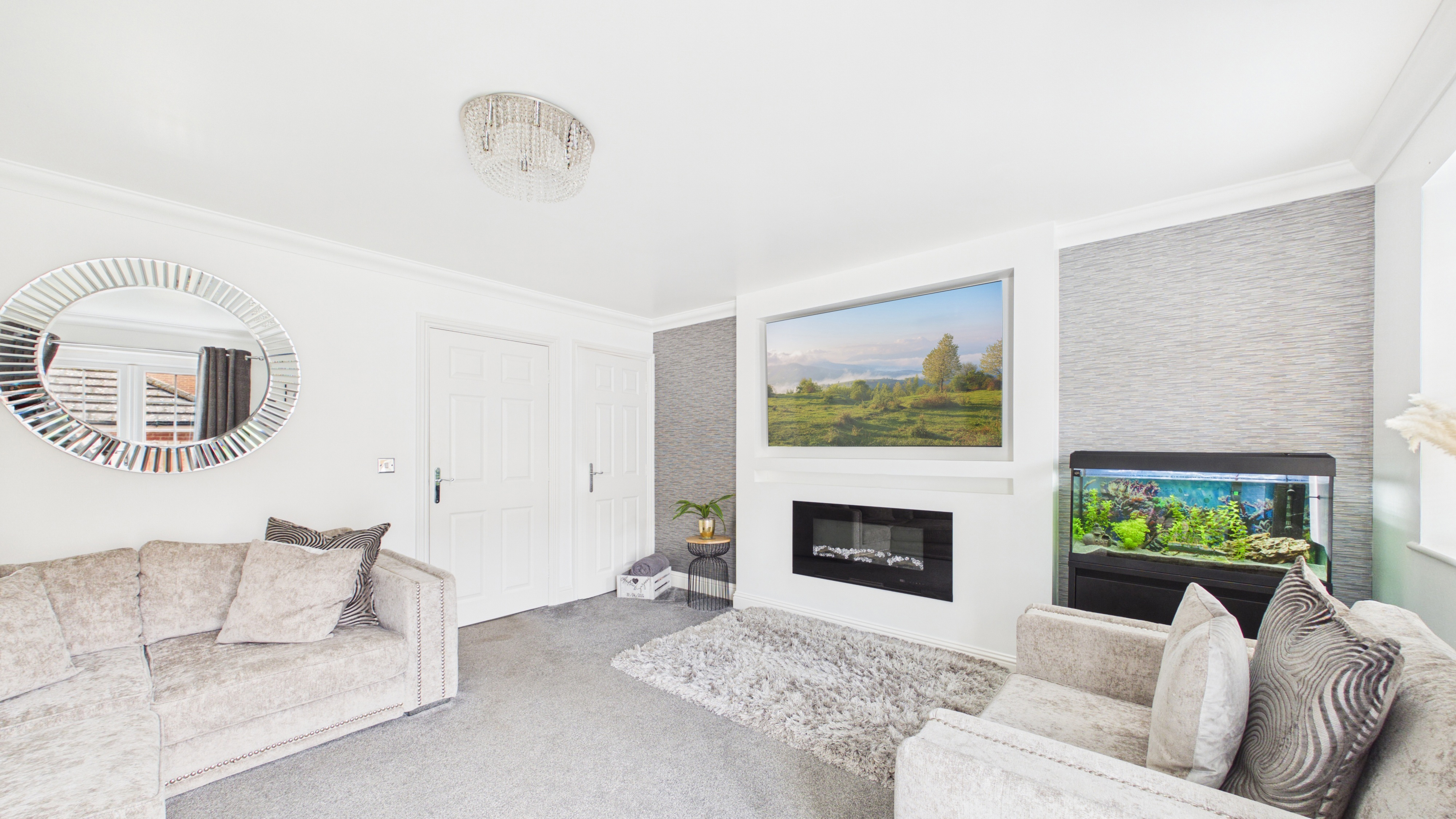 Image 5 - Living Room (1)