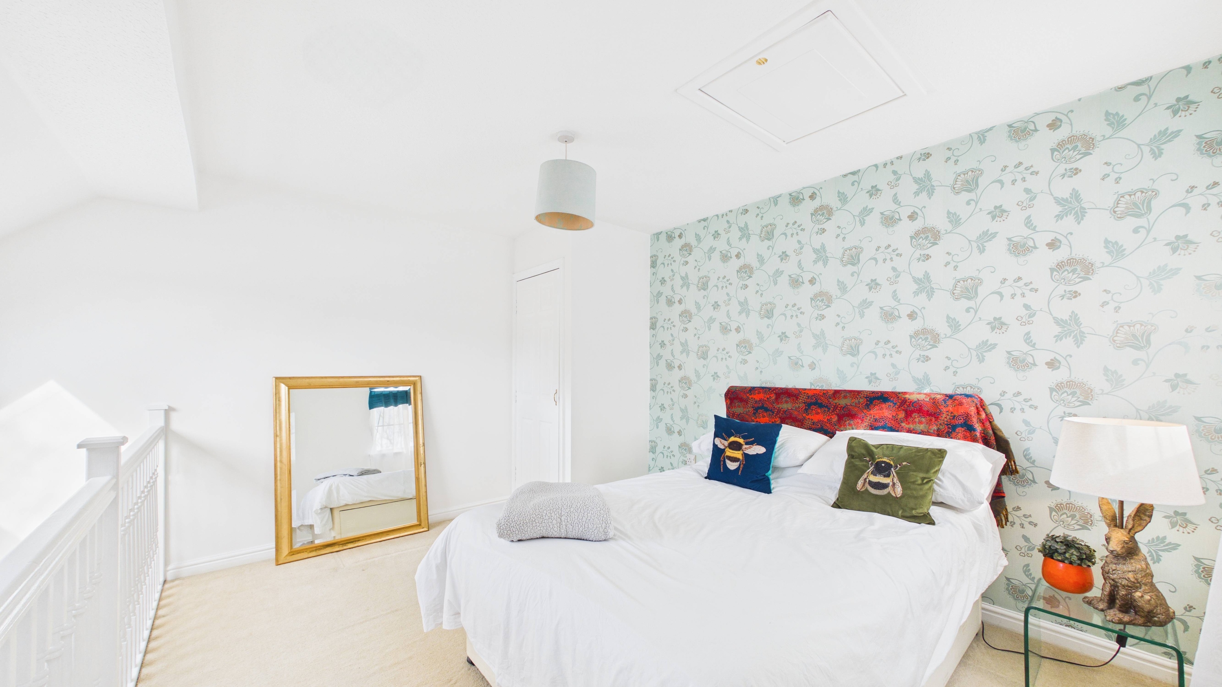 Image 7 - Bedroom (1)