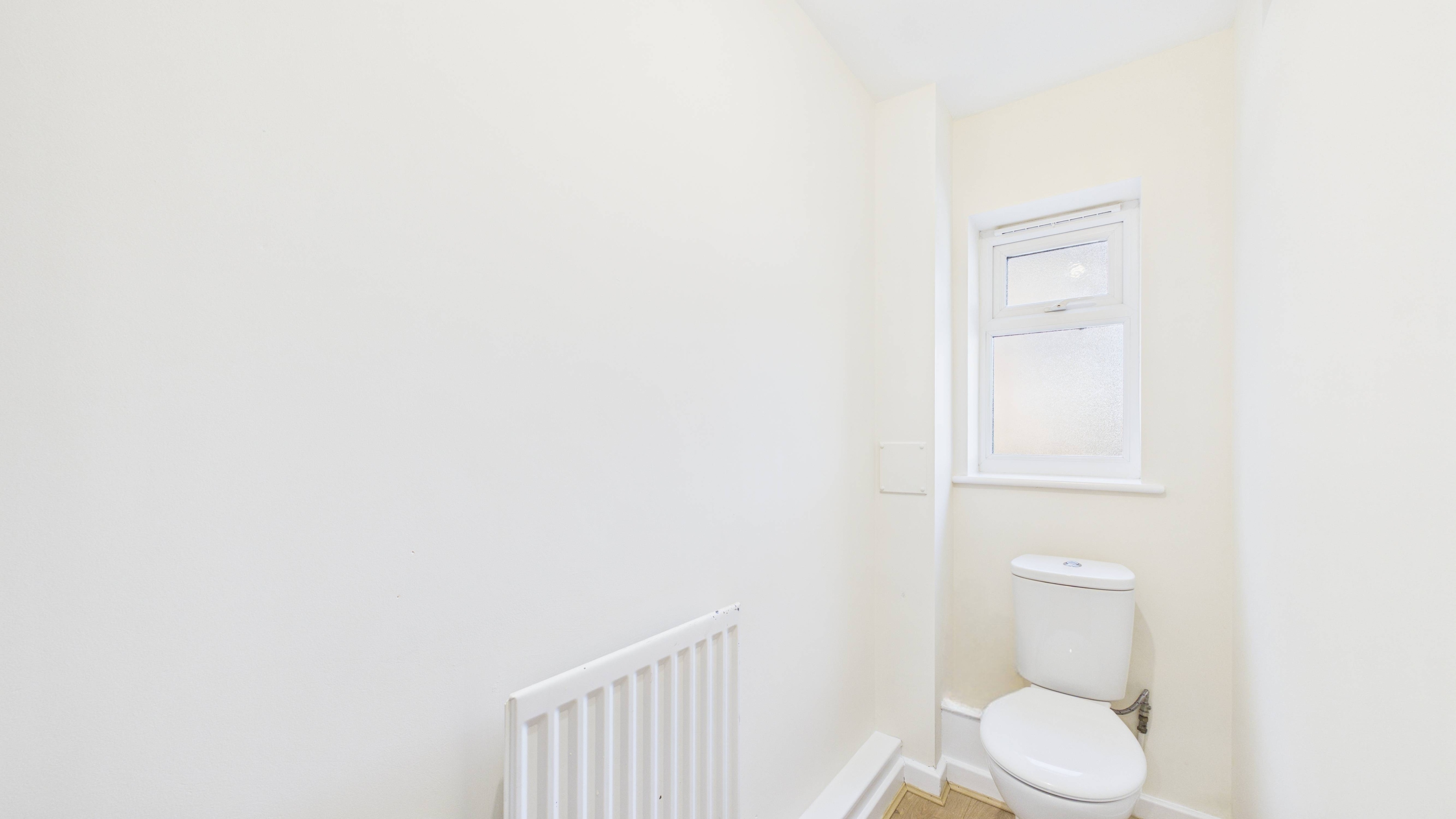 Image 9 - Downstairs W|C (1)