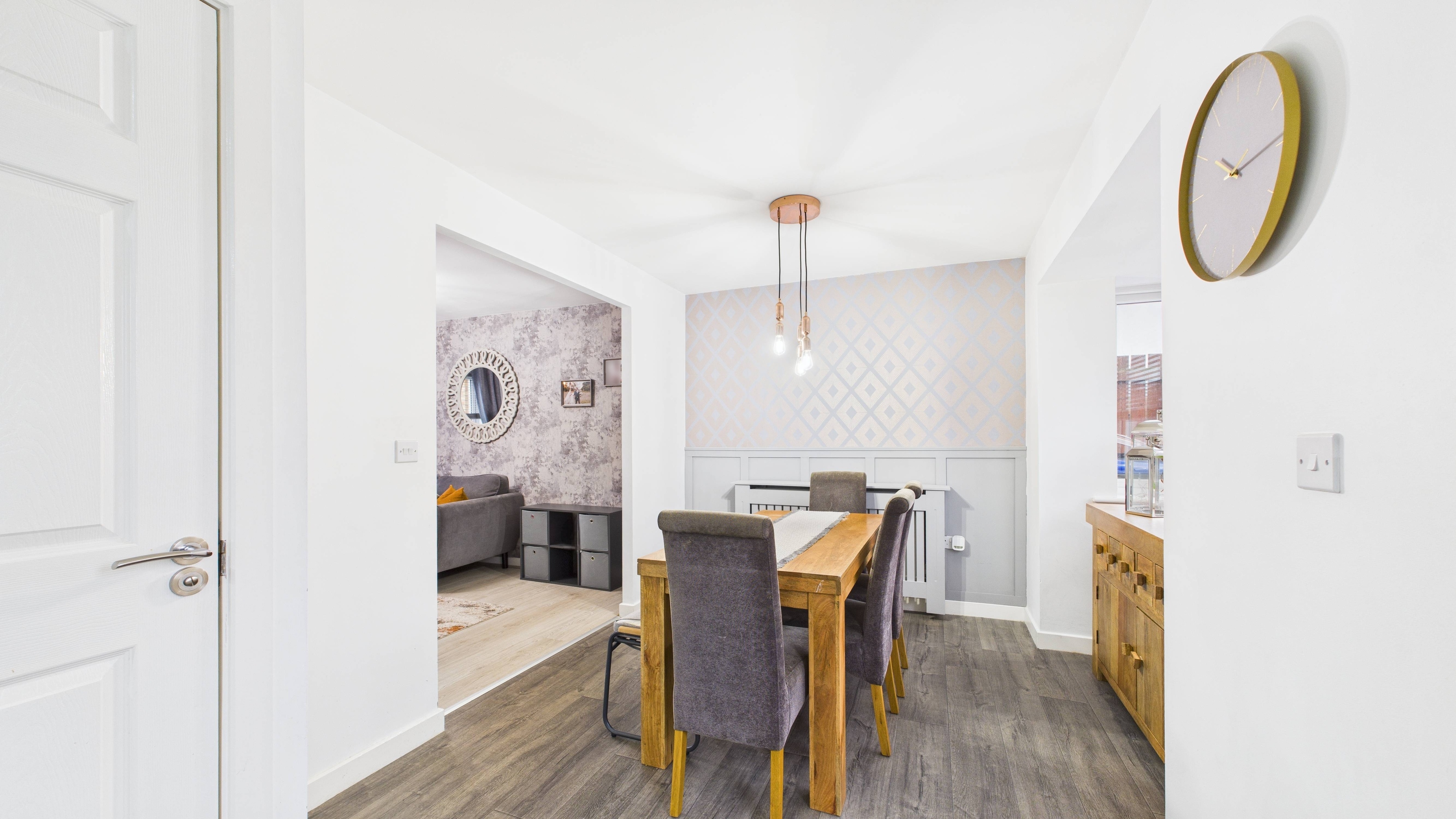 Image 7 - Dining Room (1)