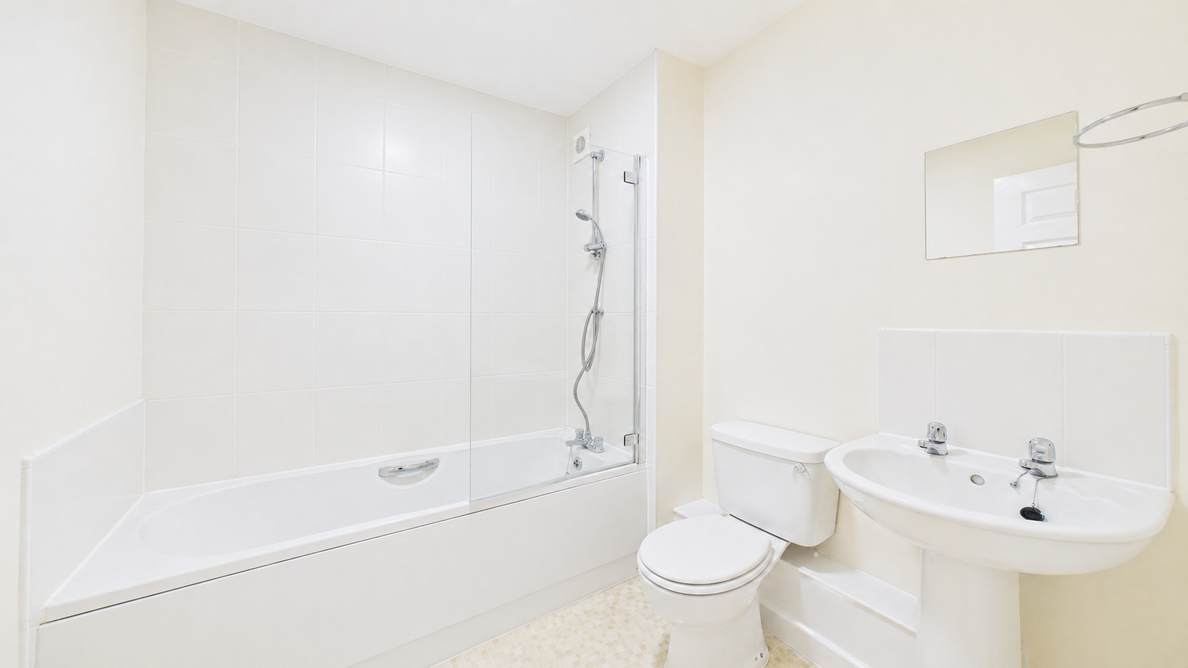 Image 17 - Bathroom (1)